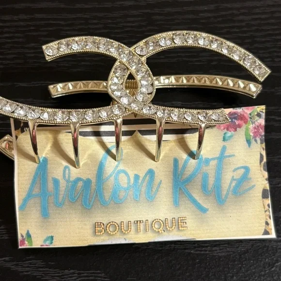 NEW Elegant Faison Rhinestone Hair Claw Clip - Picture 2 of 3